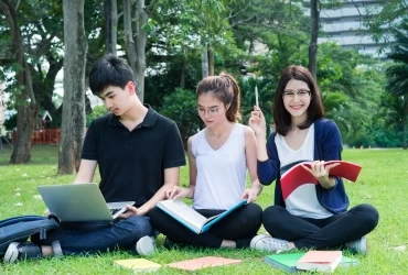 Có nên học tiếng Anh qua truyện tranh?